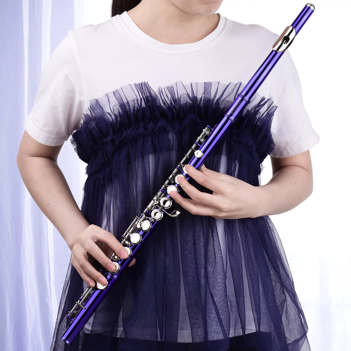 16 Keys Cupronickel Nickel-plated Closed Hole C Flute with Carry Case Q83034