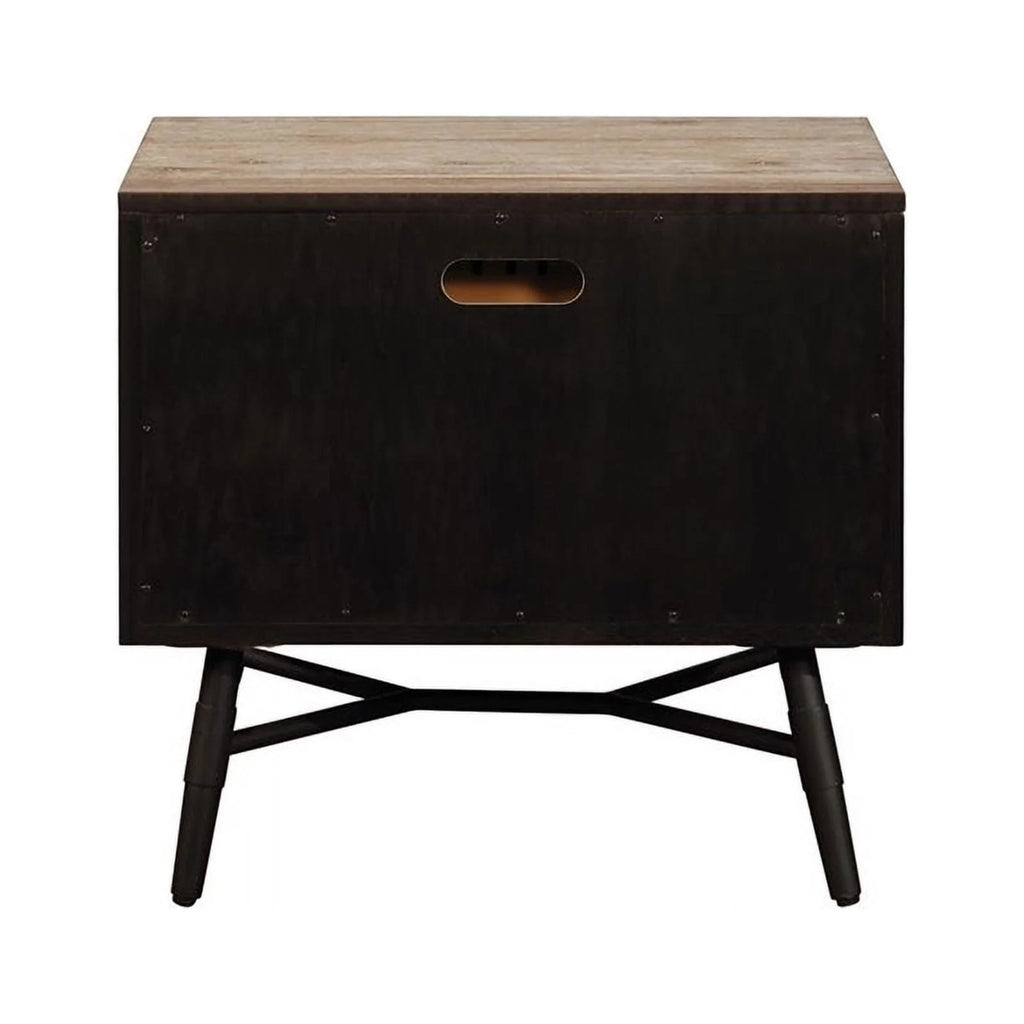 4-piece Brown Wood Eastern King Bedroom Set C918087