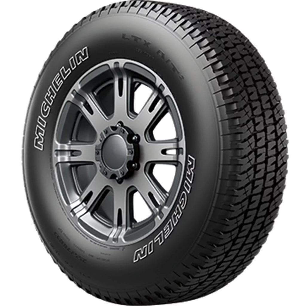 245/65R17 107S All-Season Tire Z7542