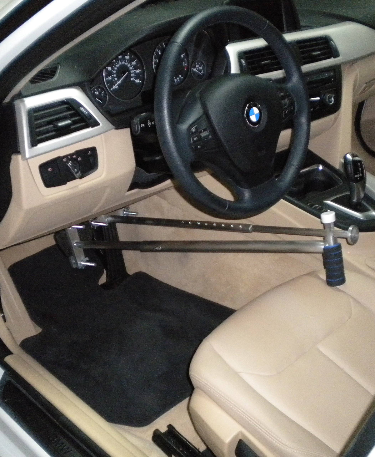 Black Portable Hand Controls for Vehicles D612525