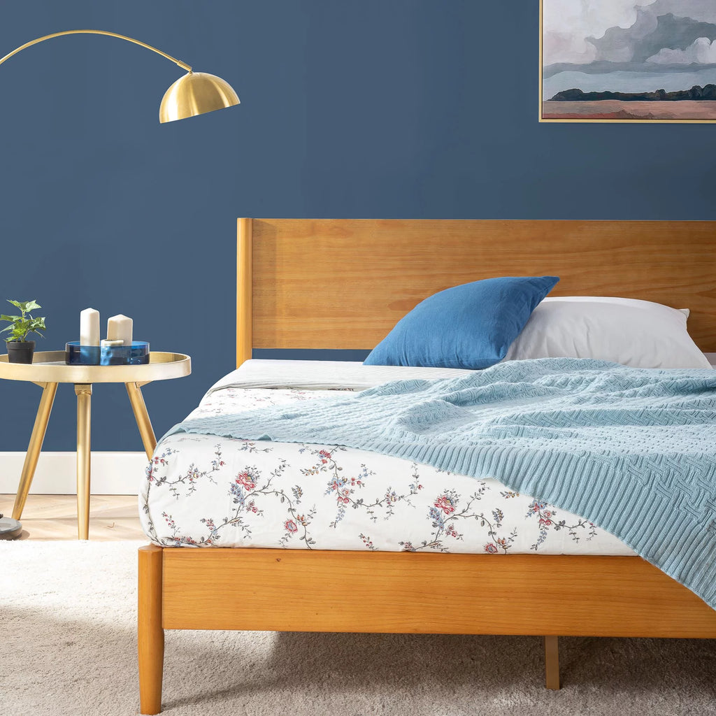 Queen Wood Platform Bed Frame F75342