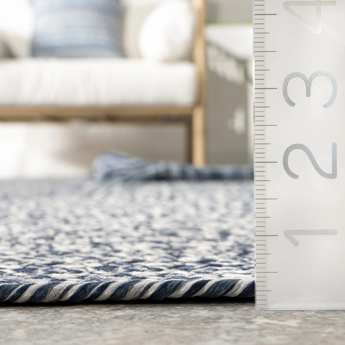 Navy Braided Indoor/Outdoor Area Rug P72607