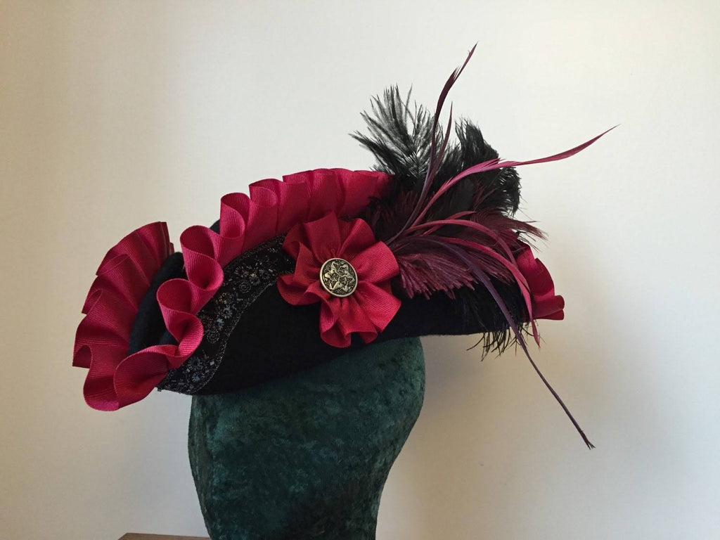 Black Crimson Red Gothic Romantic Tricorn Hat E46080