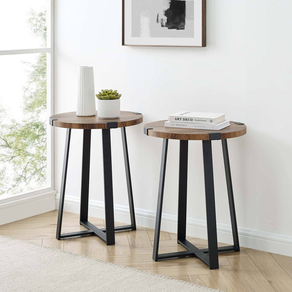 Rustic Oak Round Side Table V764