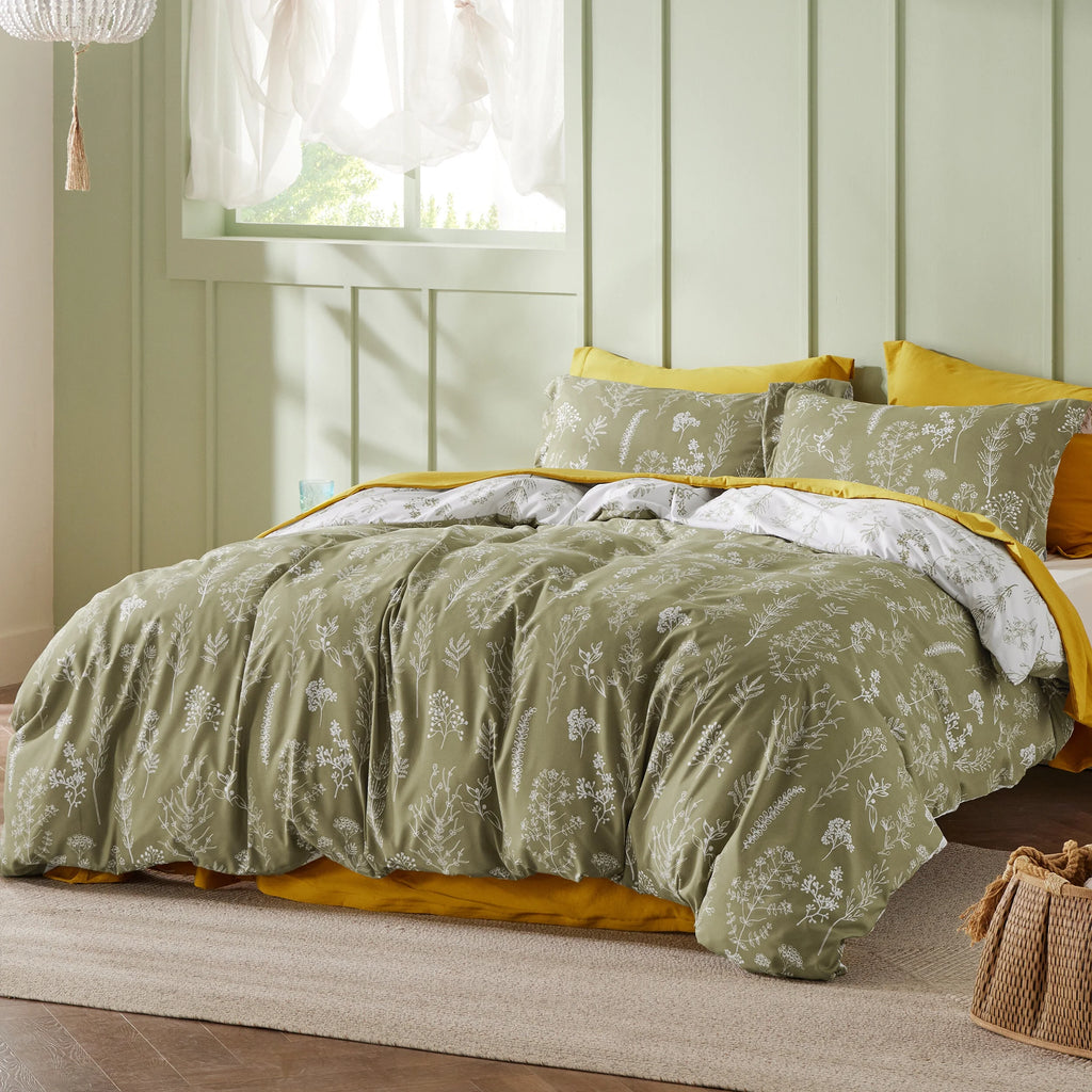 Sage Green Floral Queen Size Comforter Set D586
