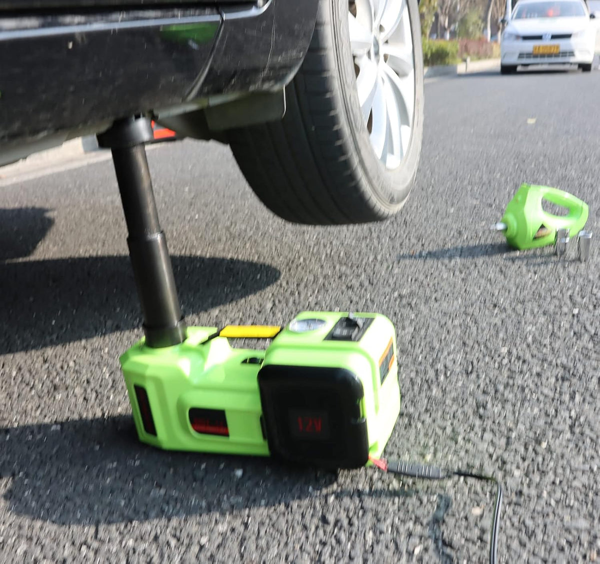 5T Hydraulic Electric Car Jack with Impact Wrench, Tire Inflator and LED Light R170858