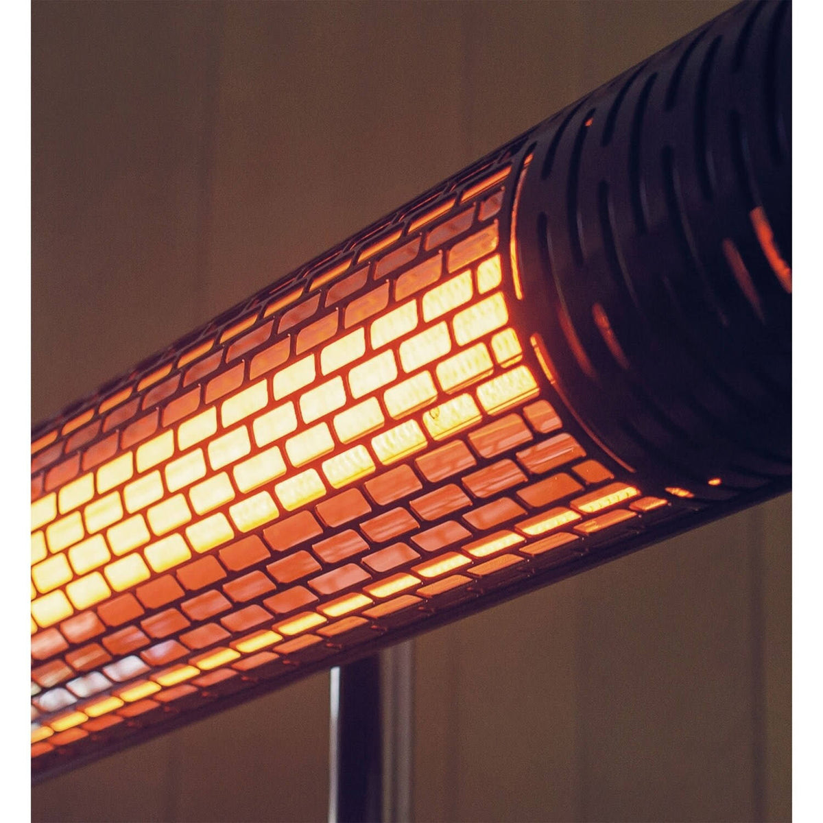 Electric Infrared Heat Lamp with Remote Control and Tripod Stand O713095