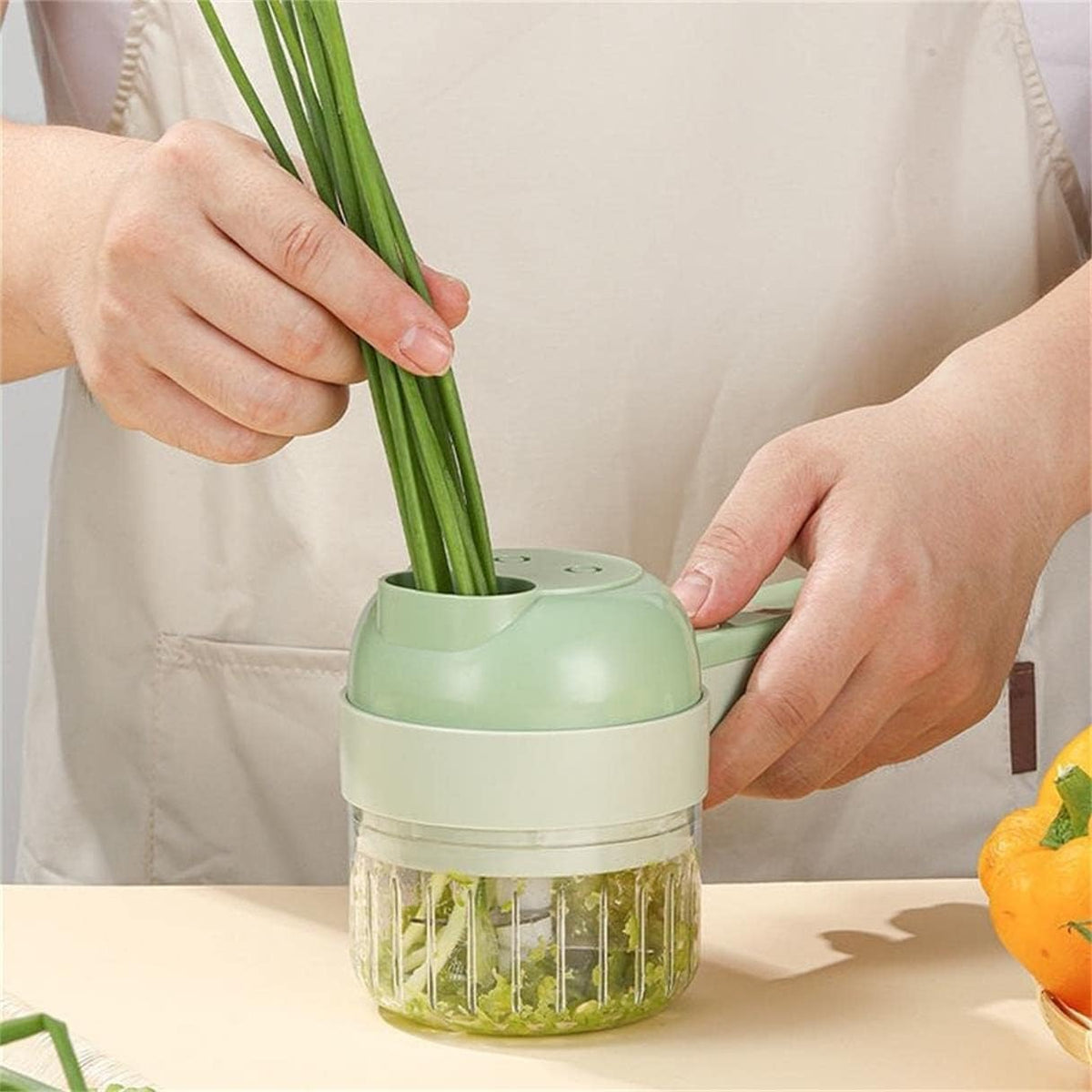 4 in 1 Rechargeable Electric Vegetable Cutter Set X84543