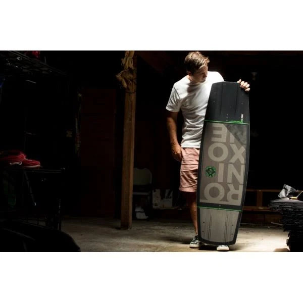 142 Wakeboard O590560