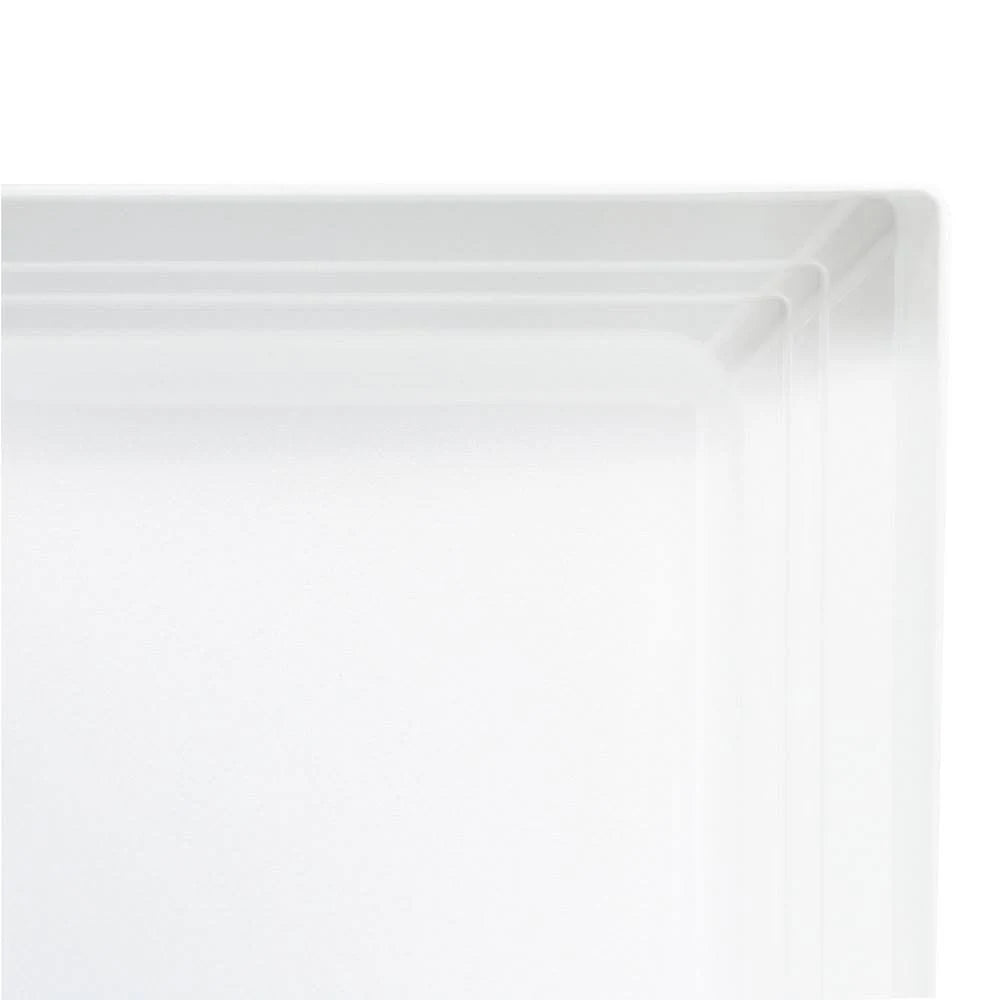 White 32 in. x 32 in. Single Threshold Center Drain Shower Base V97798
