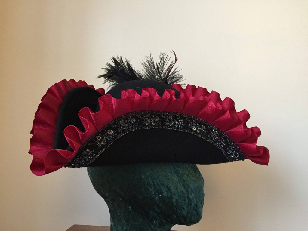 Black Crimson Red Gothic Romantic Tricorn Hat E46080