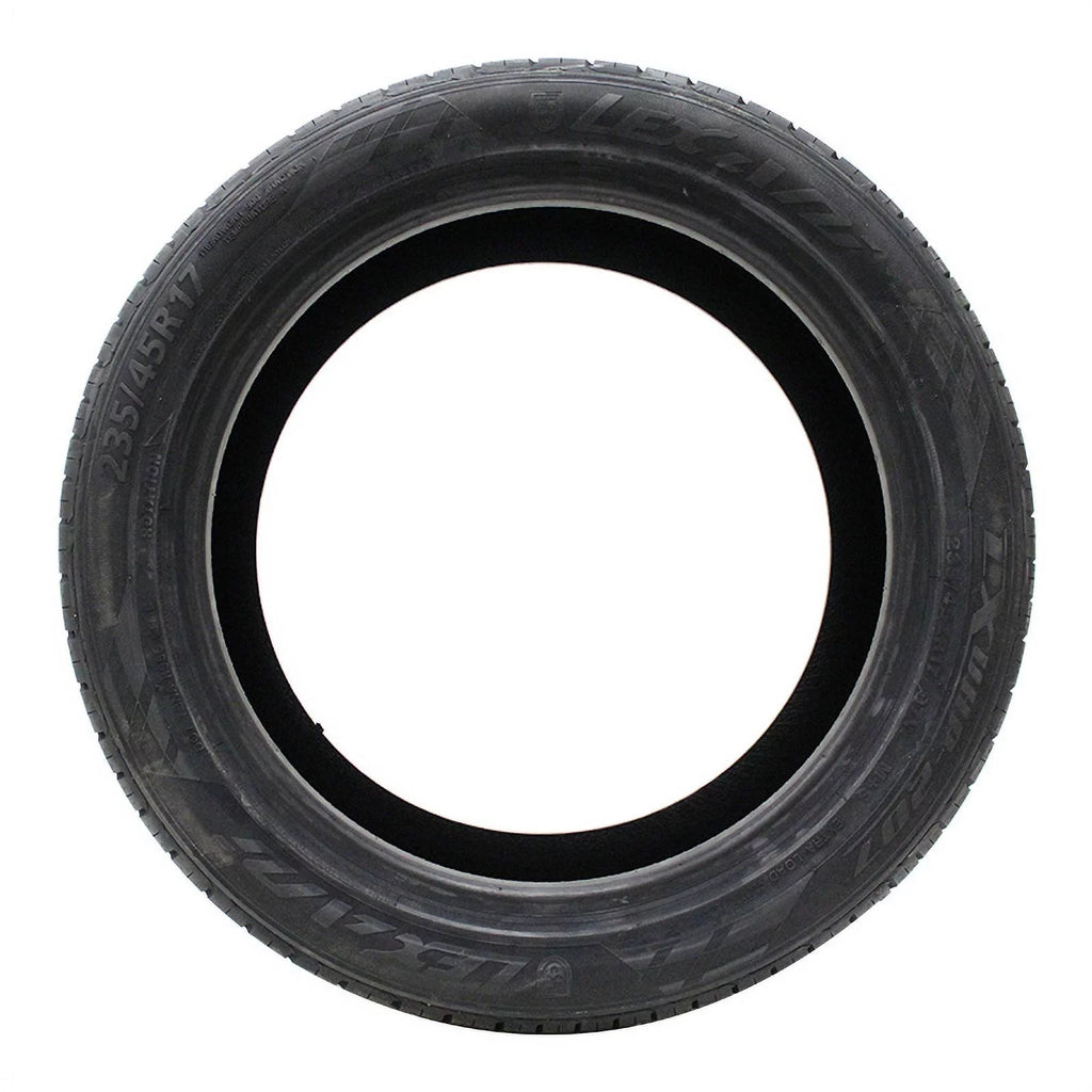 225/60R18 104 V Tire T352