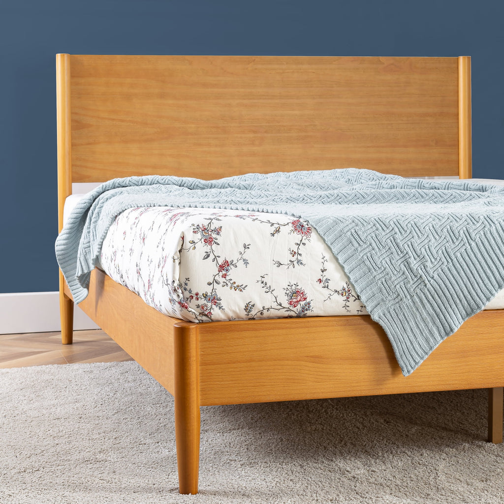 Queen Wood Platform Bed Frame F75342