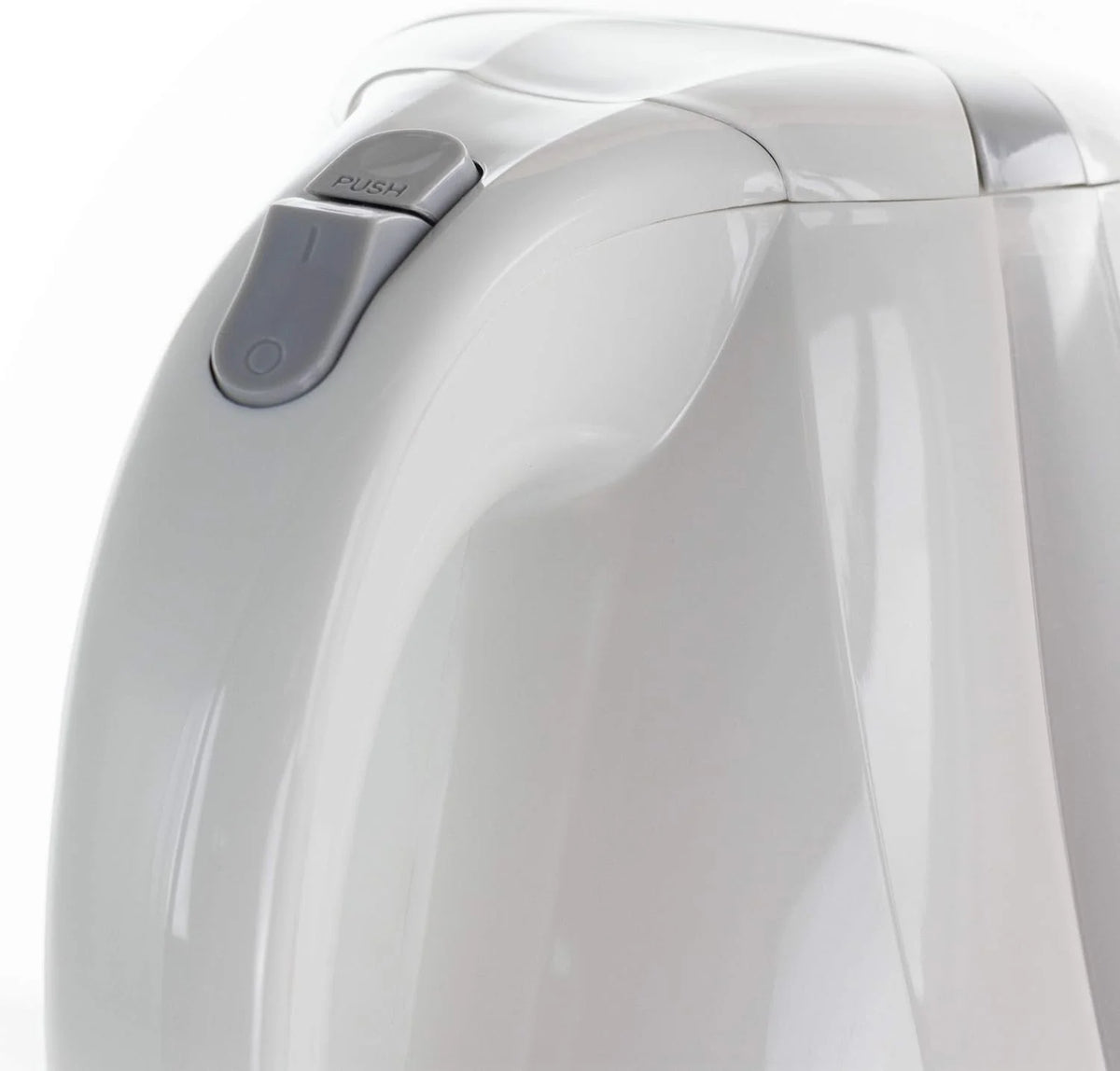 White Plastic Electric Tea Kettle J6332